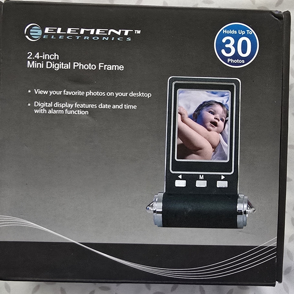 Element Electronics Digital Photo Frame